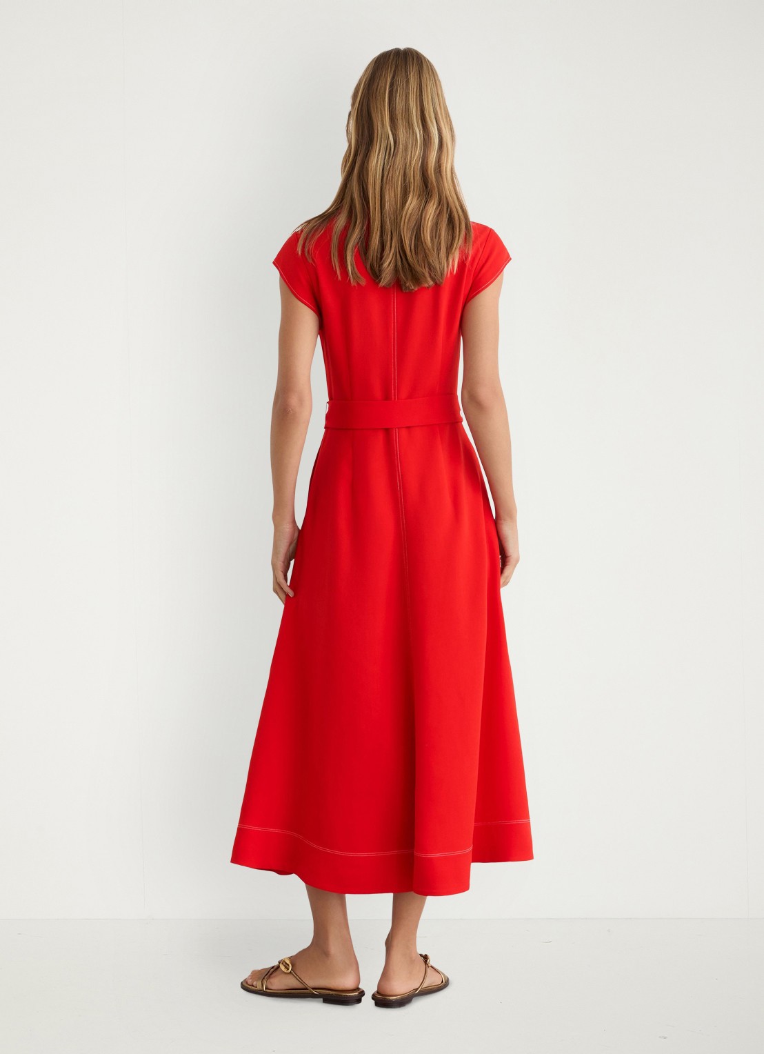 Reiss Sloane midi jurk met ceintuur - achterkant rood