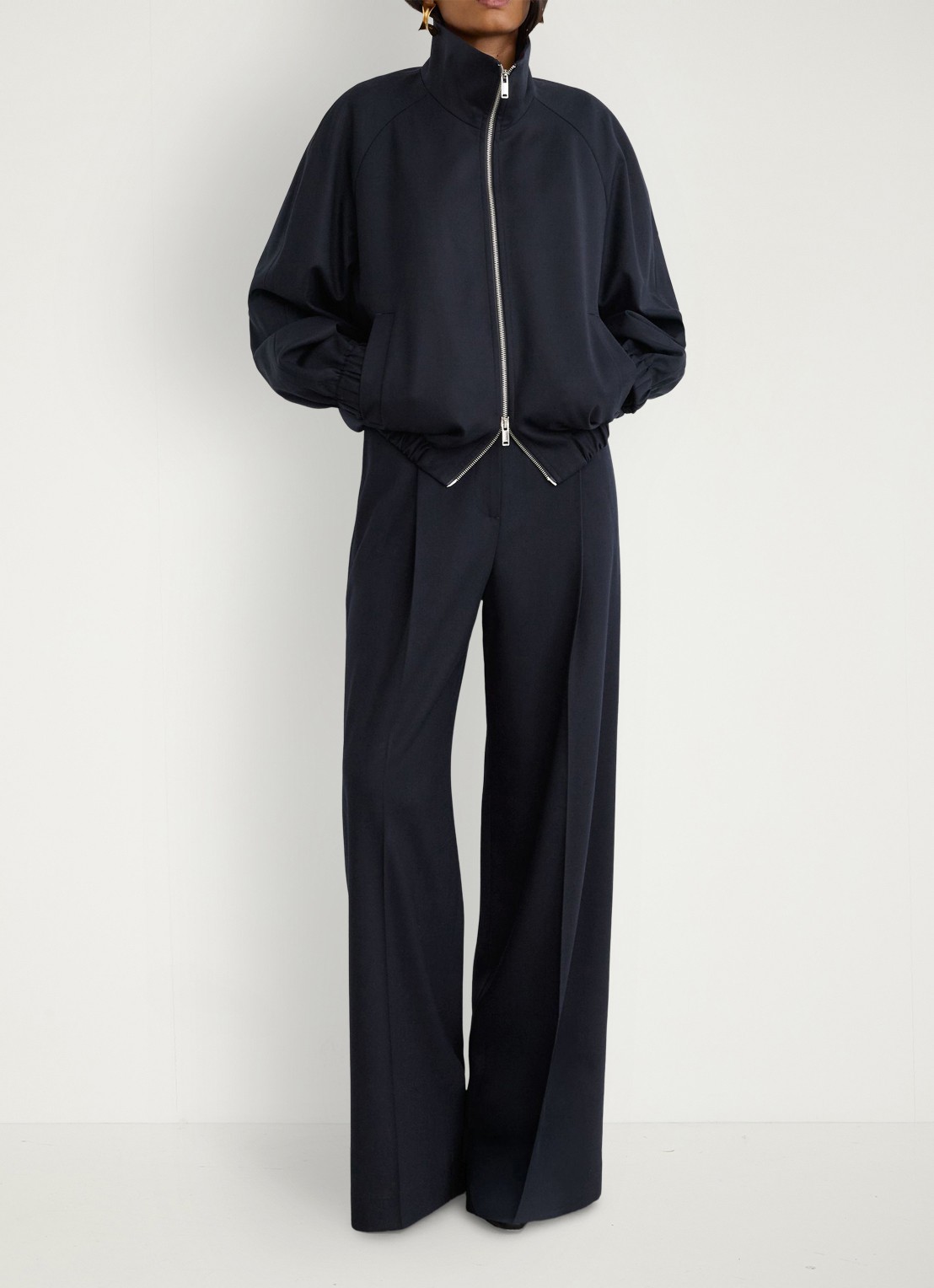 Reiss Solene bomberjack in wolblend met steekzakken - detail 2 donkerblauw