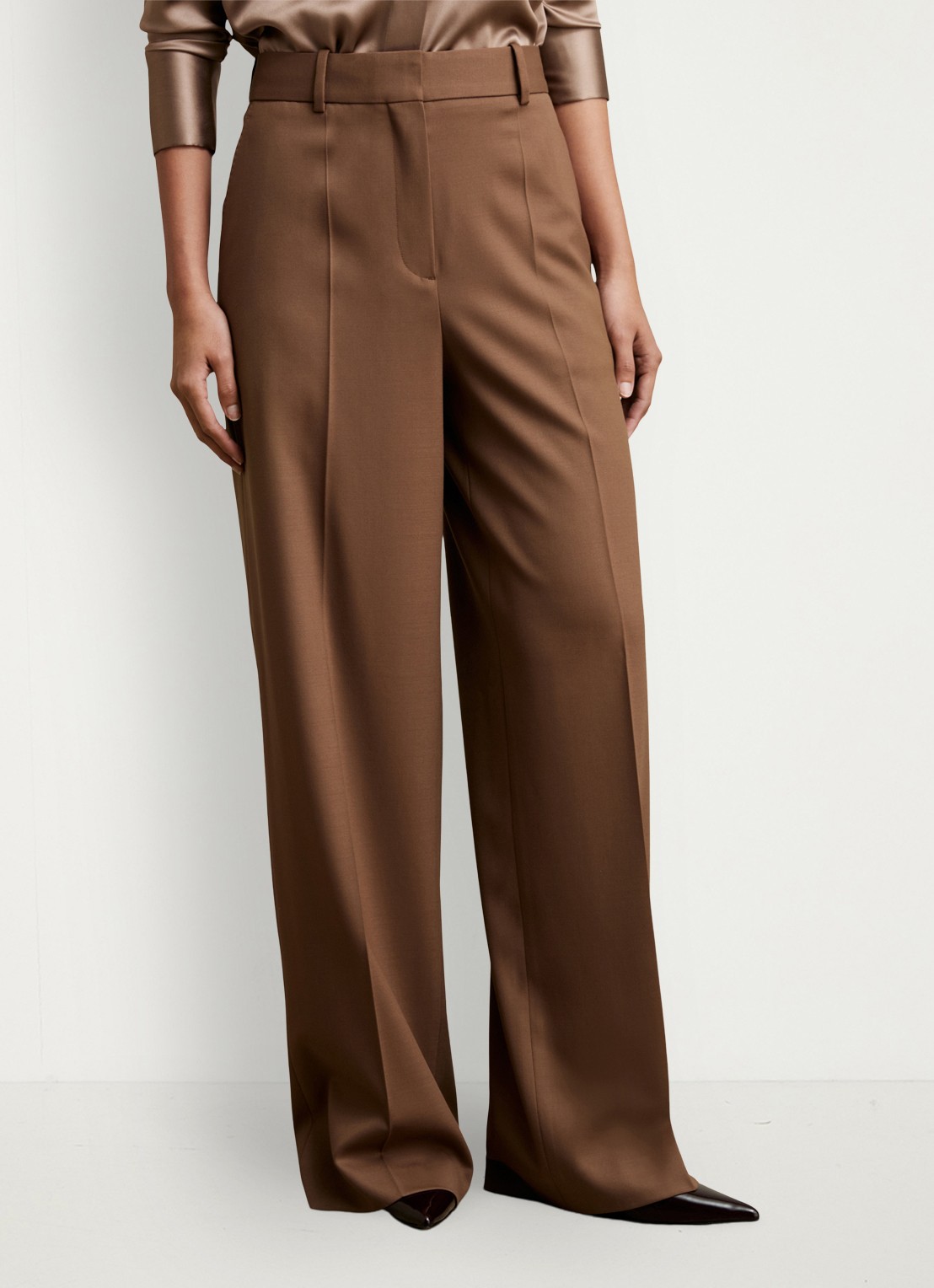 Reiss SOLENE Wool-Blend Wide-Leg Suit Trousers - detail 2 hazelnootbruin