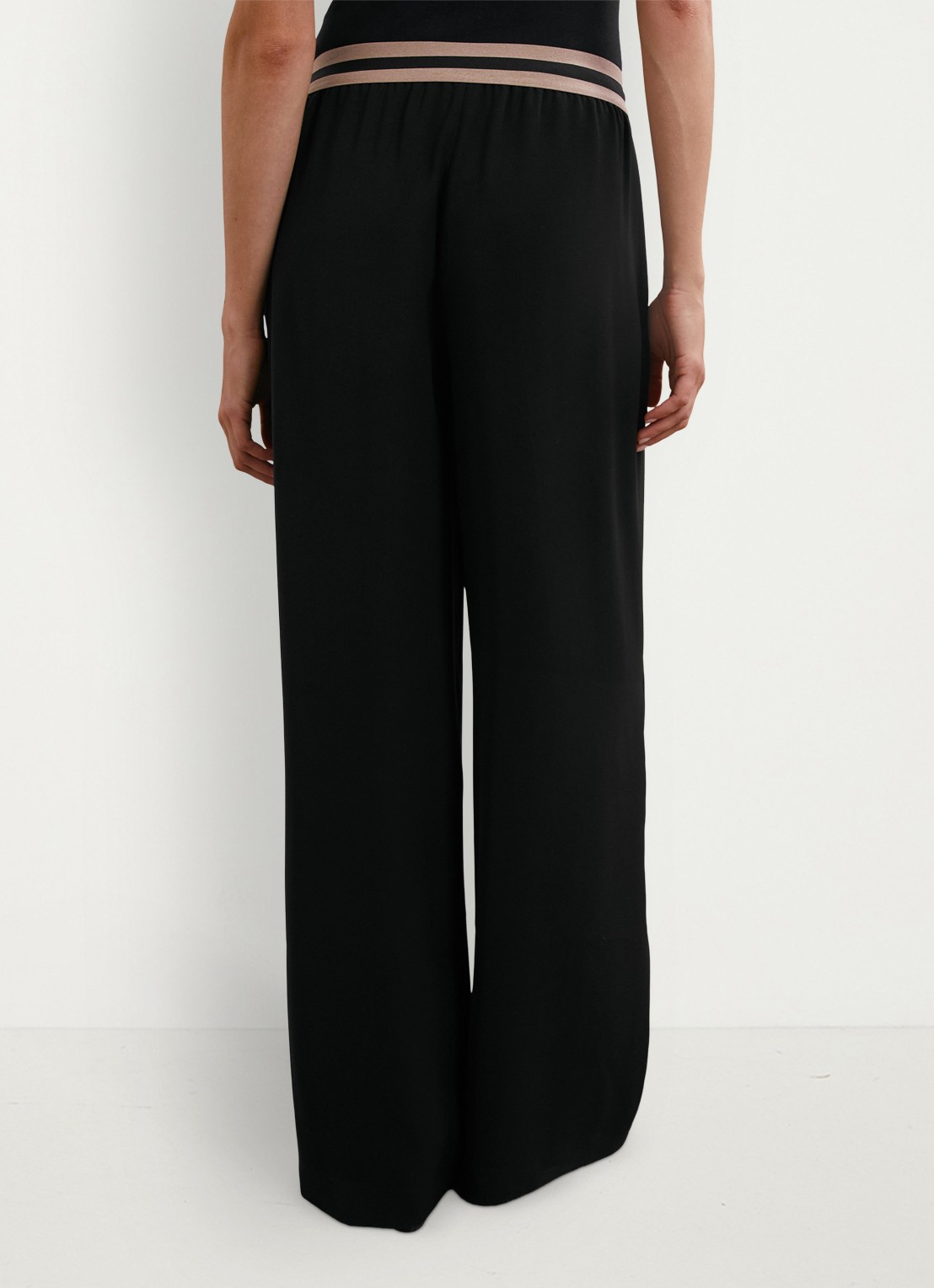 Reiss Sonnie high waist wide fit broek met steekzakken - achterkant black / zwart