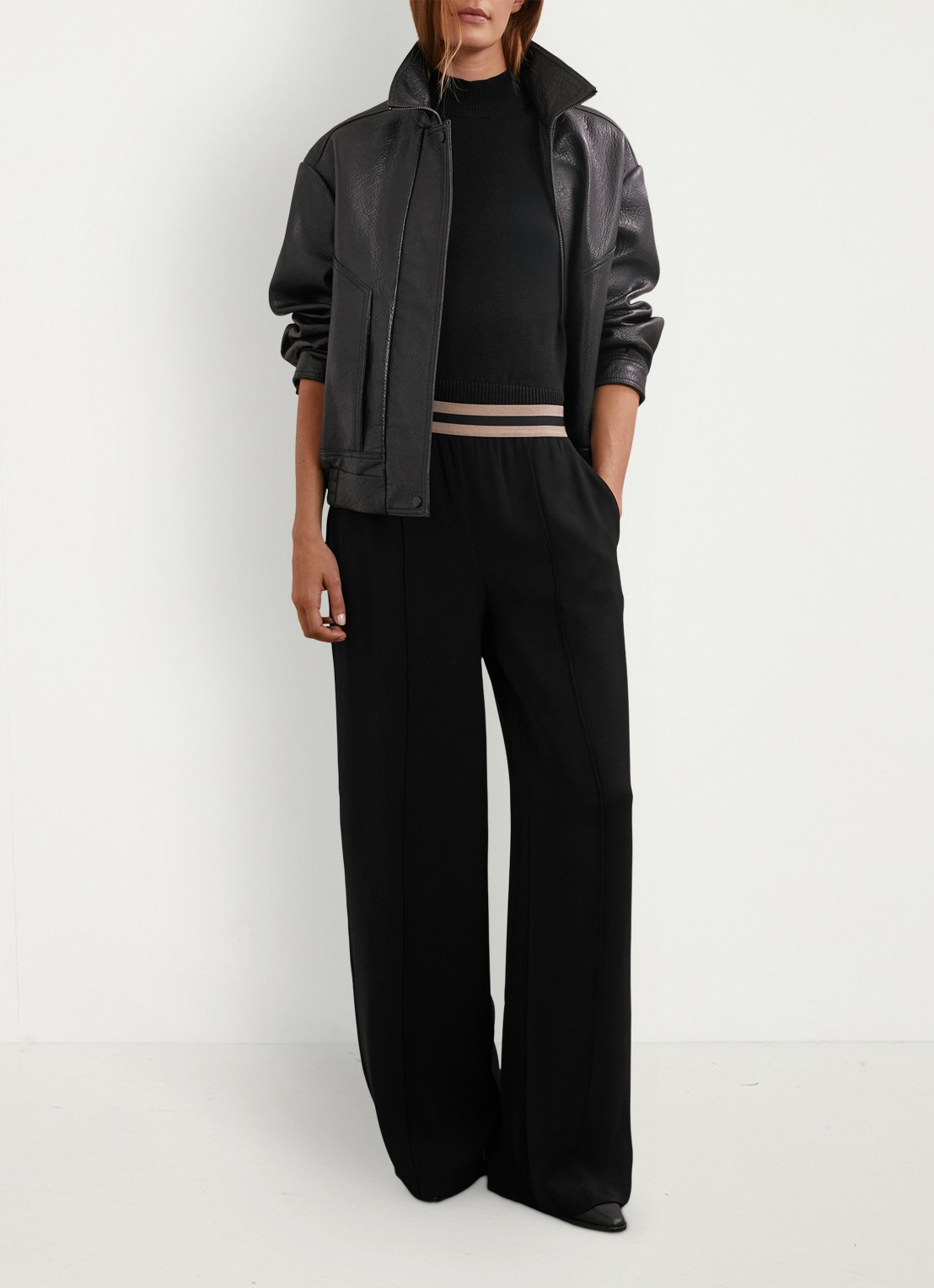 Reiss Sonnie high waist wide fit broek met steekzakken - voorkant 6 black / zwart