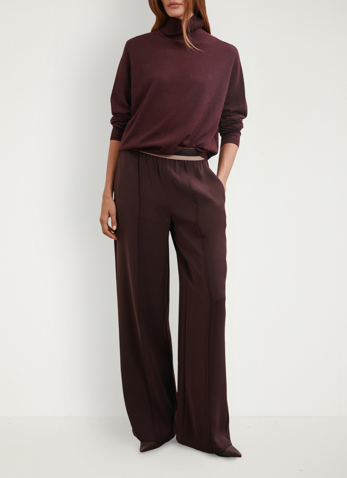Reiss Sonnie high waist wide fit broek met steekzakken - detail bordeauxrood