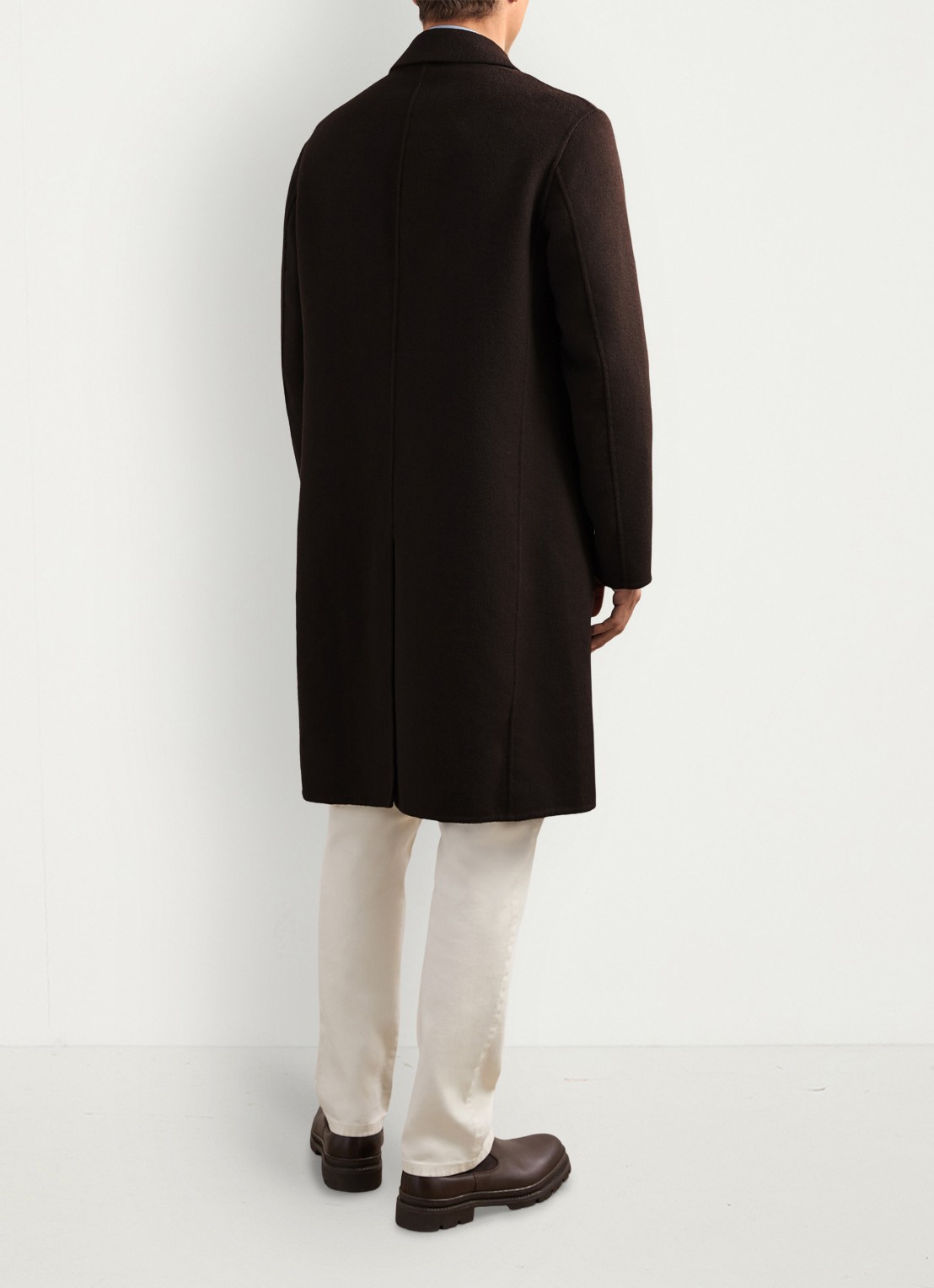 Reiss Squire mantel in wolblend met steekzakken  - achterkant donkerbruin