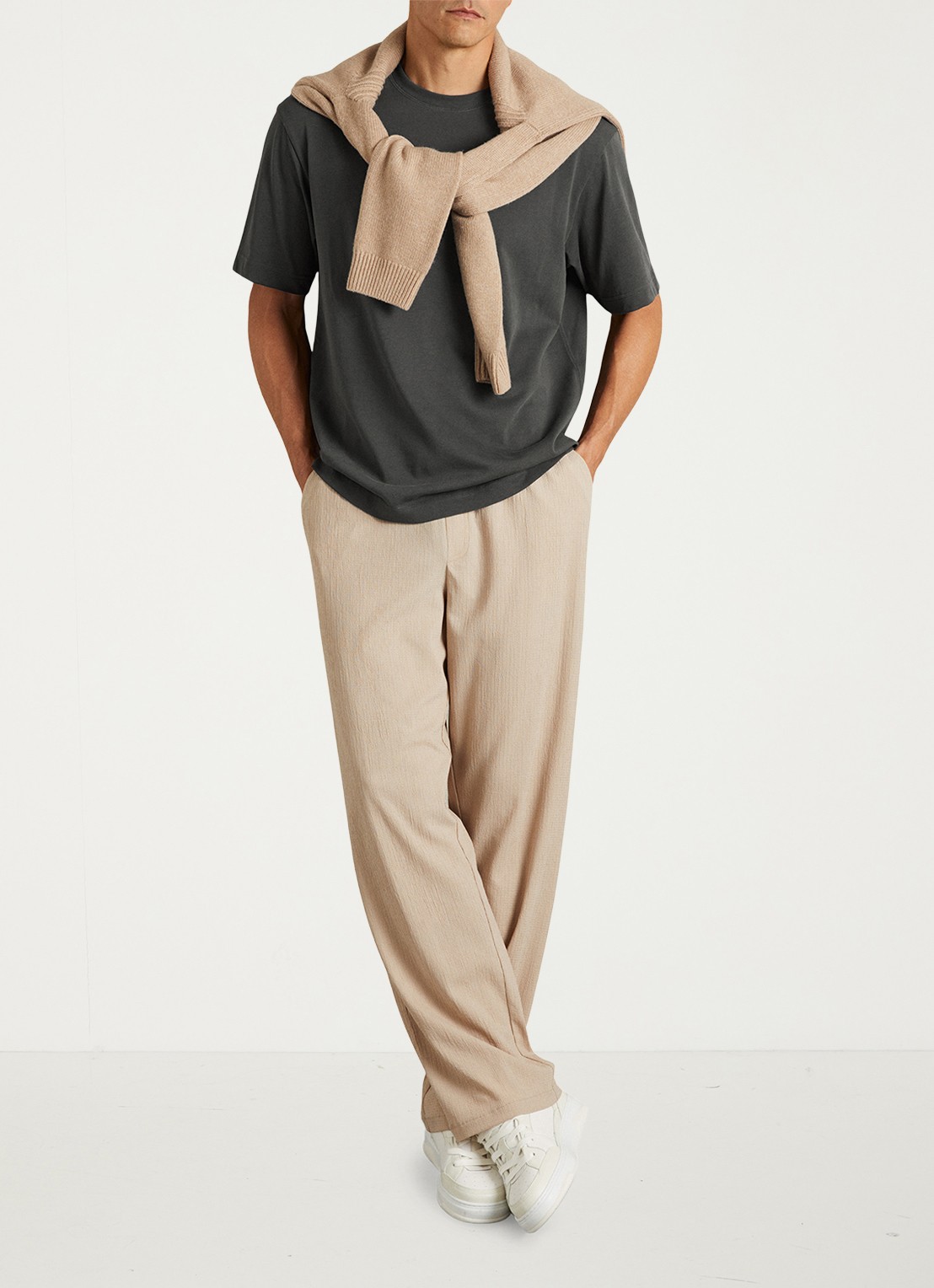 Reiss Tate T-shirt met ronde hals  - voorkant 2 antraciet