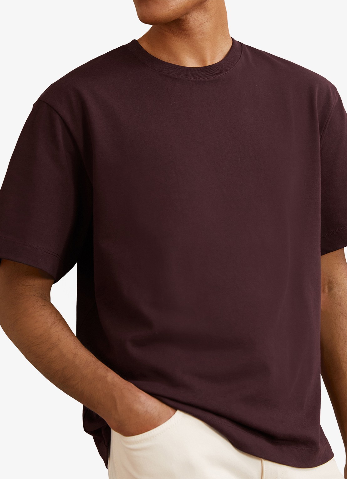Reiss Tate T-shirt met ronde hals - detail 6 bordeauxrood