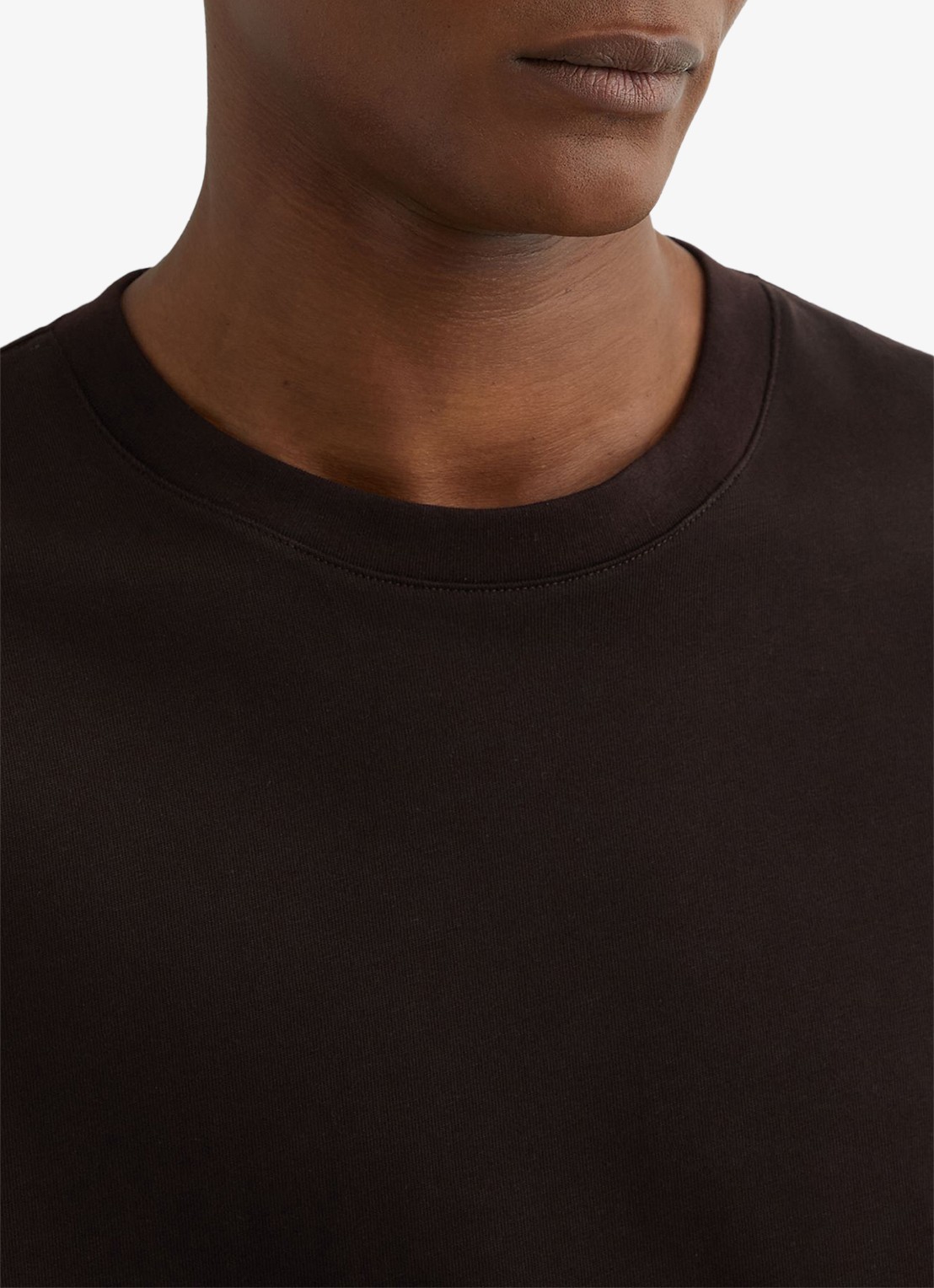 Reiss Tate T-shirt met stretch - detail 2 donkerbruin
