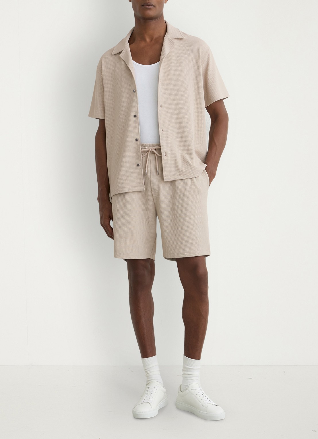 Reiss Tavolla korte broek met steekzakken - voorkant 2 beige