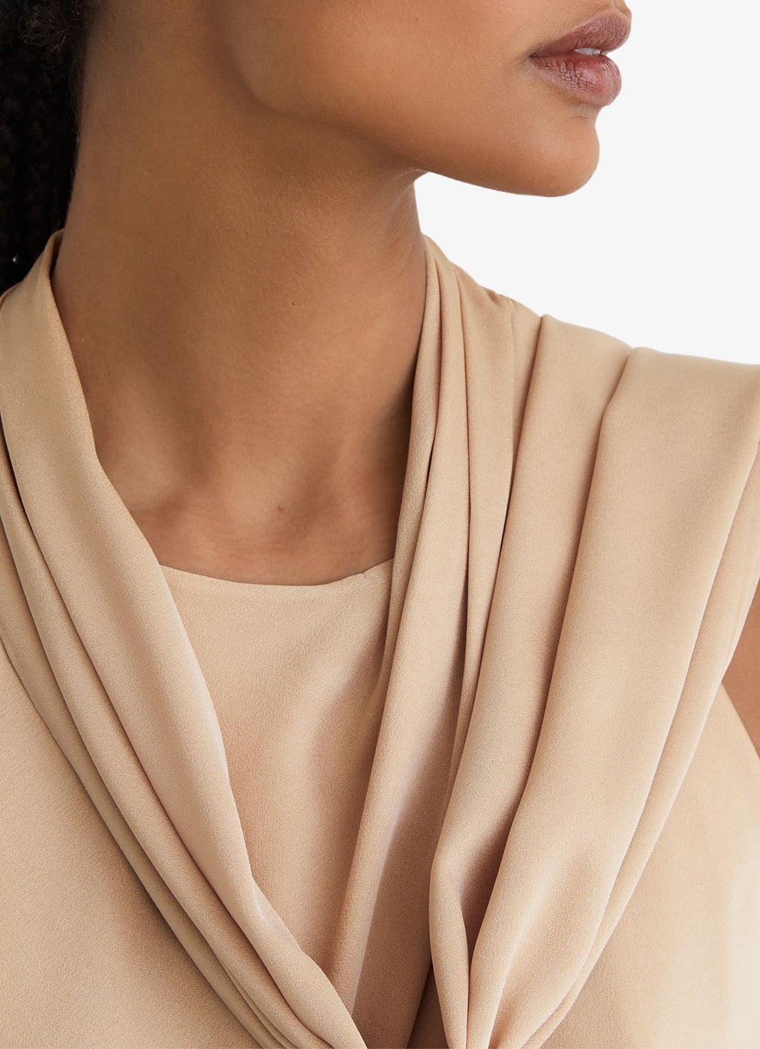 Reiss Taylor mouwloze top met sjaalkraag - detail 3 neutral / beige