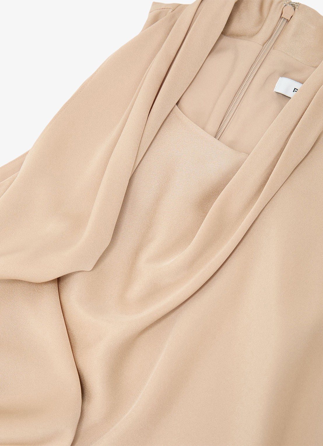 Reiss Taylor mouwloze top met sjaalkraag - detail 4 neutral / beige