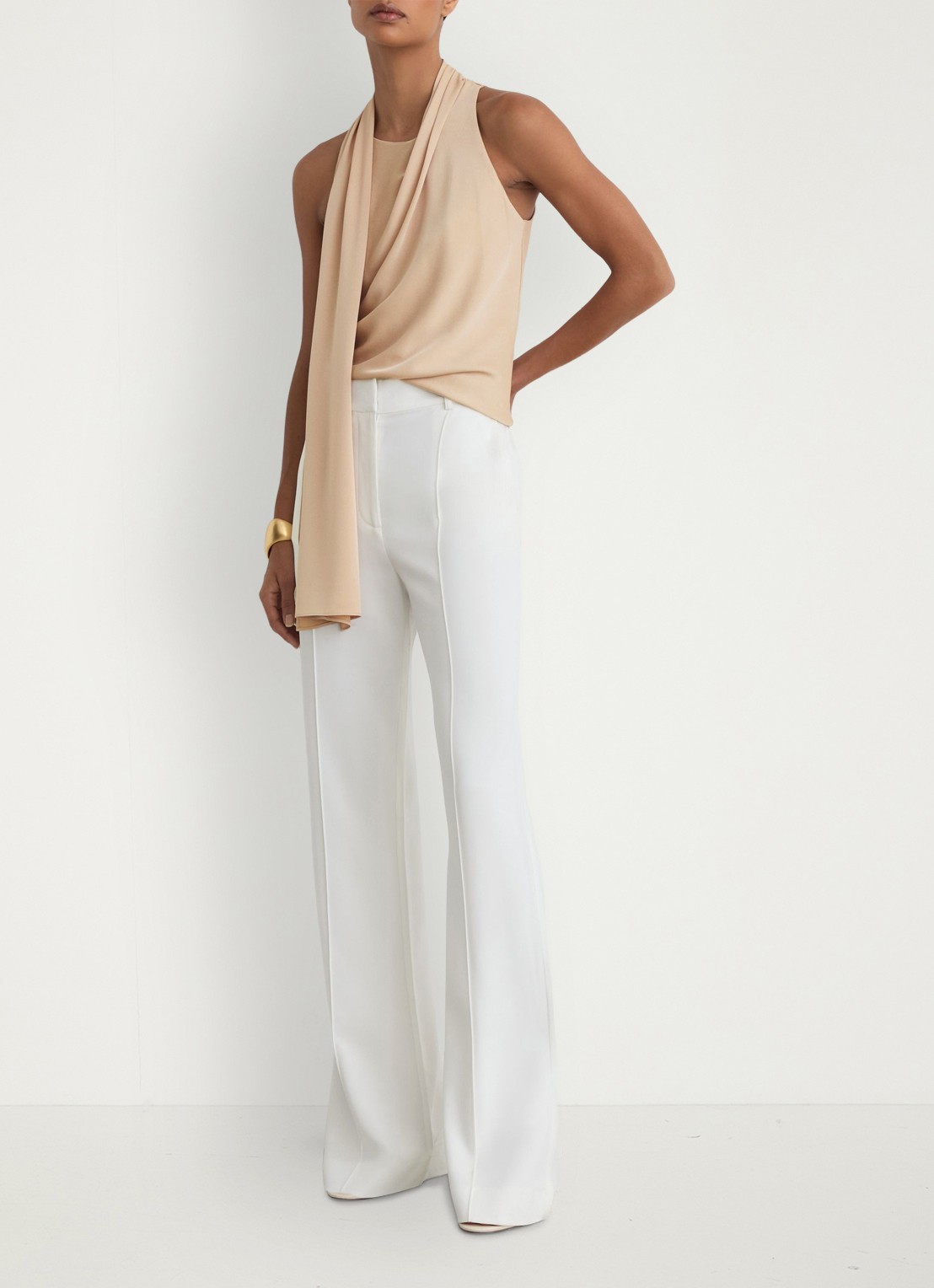 Reiss Taylor mouwloze top met sjaalkraag - voorkant 6 neutral / beige