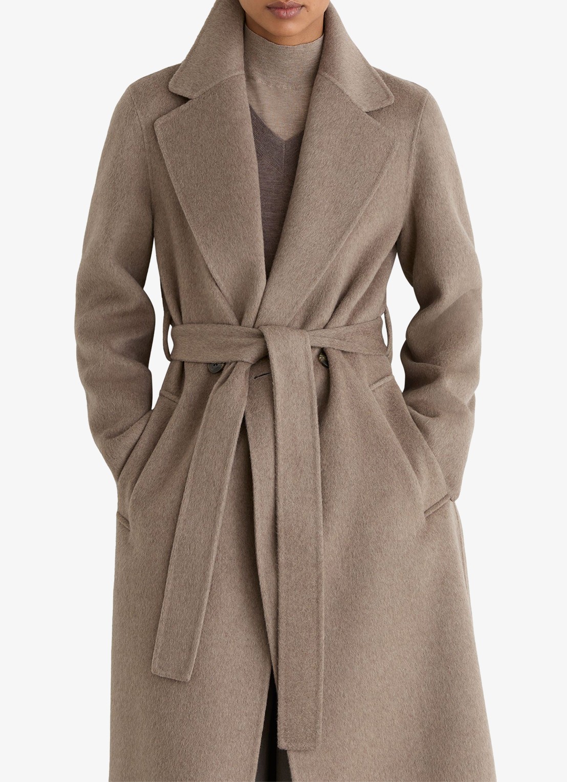 Reiss Thea double-breasted mantel in kasjmierblend  - detail donkerbeige