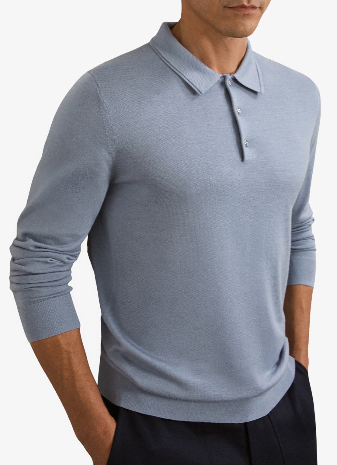 Reiss Trafford sweater van merino wol met polokraag  - detail 4 staalblauw