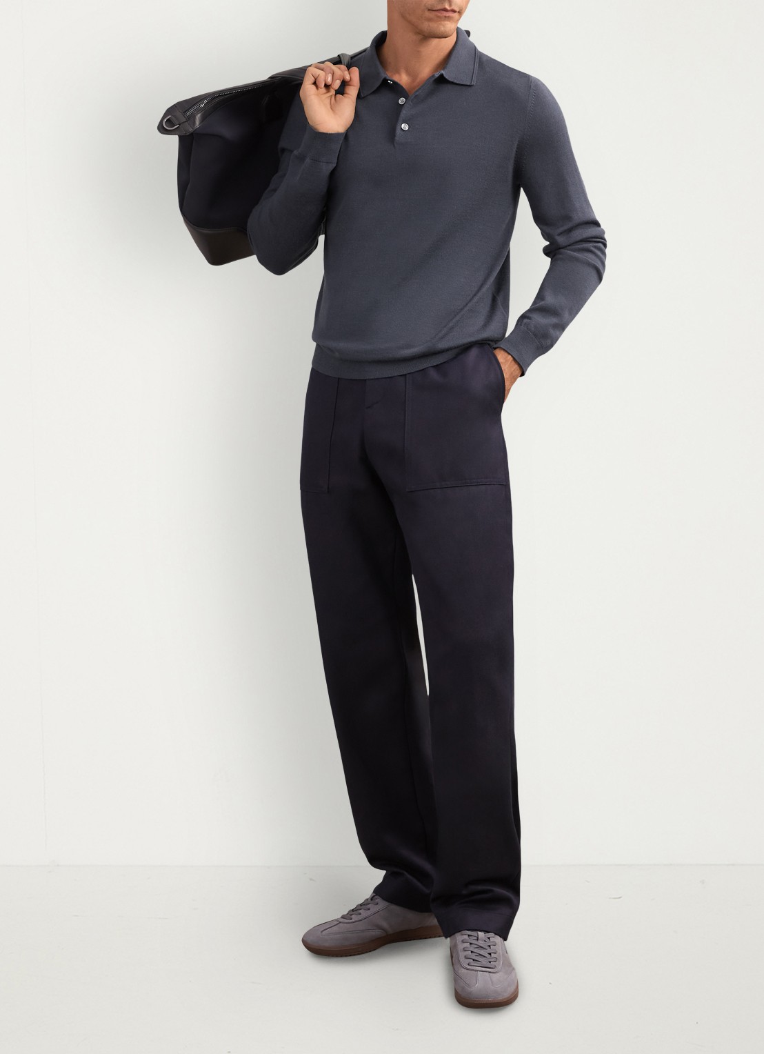 Reiss Trafford sweater van merino wol met polokraag  - voorkant 2 donkerblauw