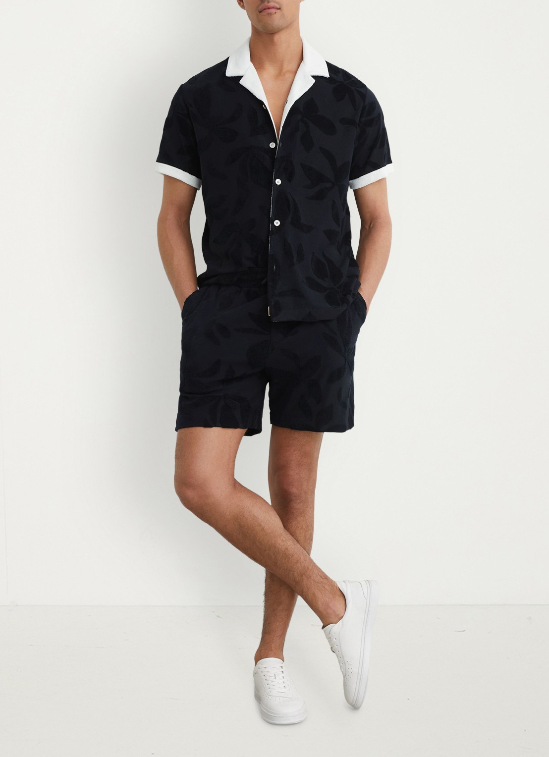 Reiss Voss straight fit korte broek van badstof - voorkant 2 donkerblauw
