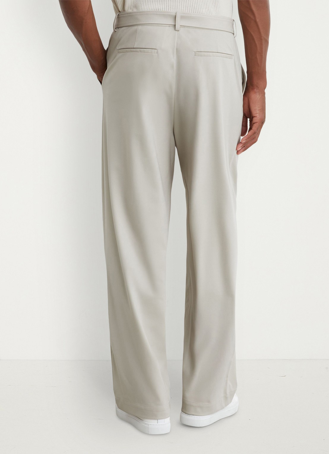 Reiss Walker relaxed fit pantalon met ceintuur - achterkant 7 beige