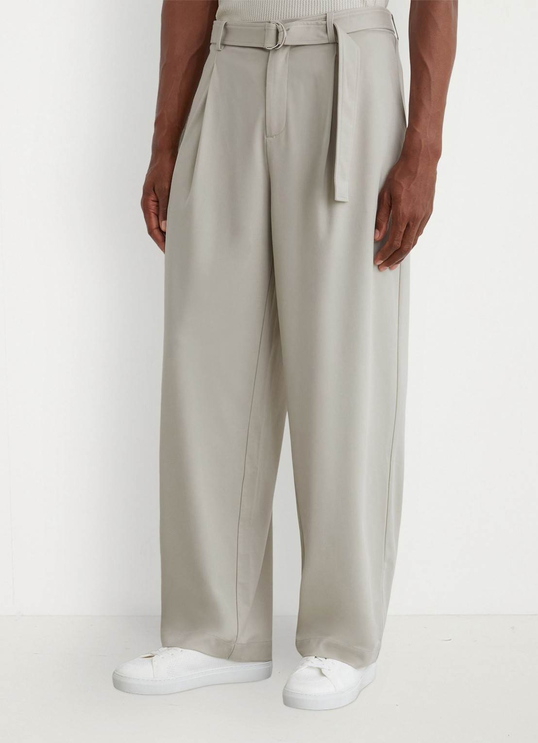 Reiss Walker relaxed fit pantalon met ceintuur - detail 3 beige