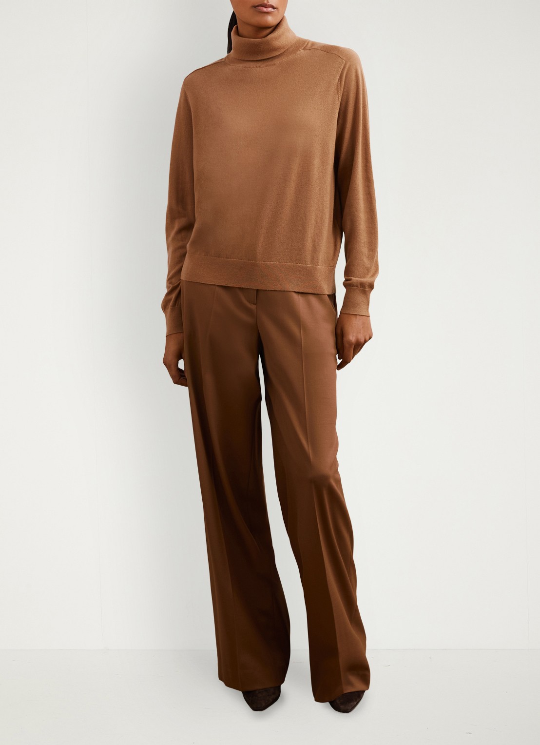 Reiss Wendy fijngebreide trui van wol met col - detail 6 camel