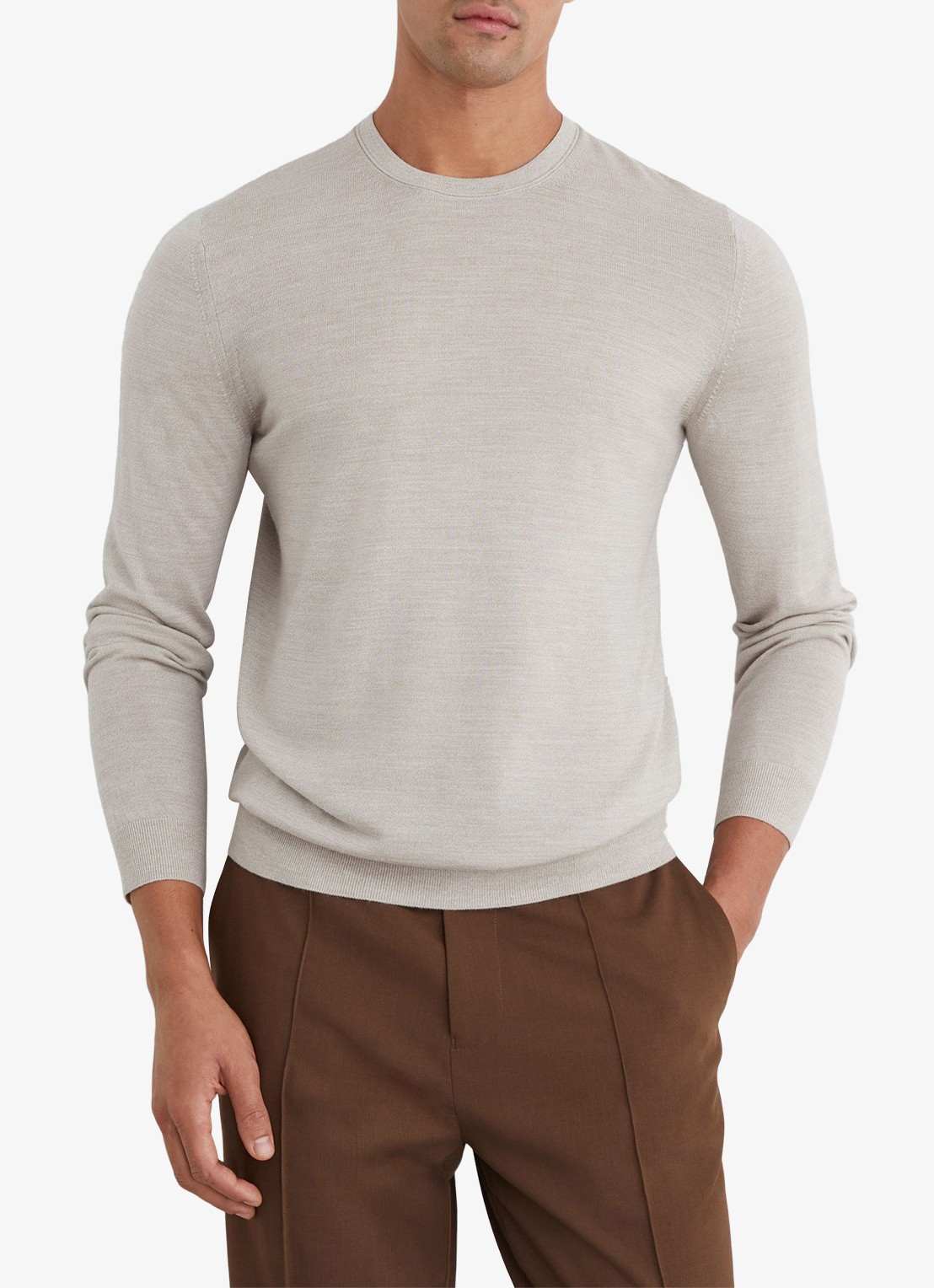 Reiss Wessex fijngebreide trui van merino wol  - detail 2 beige