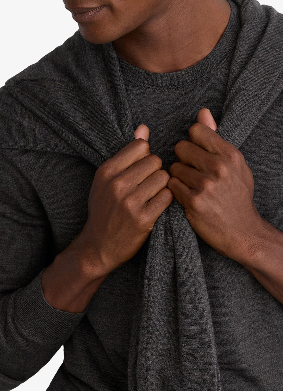 Reiss Wessex fijngebreide trui van merino wol - detail 2 donkergrijs