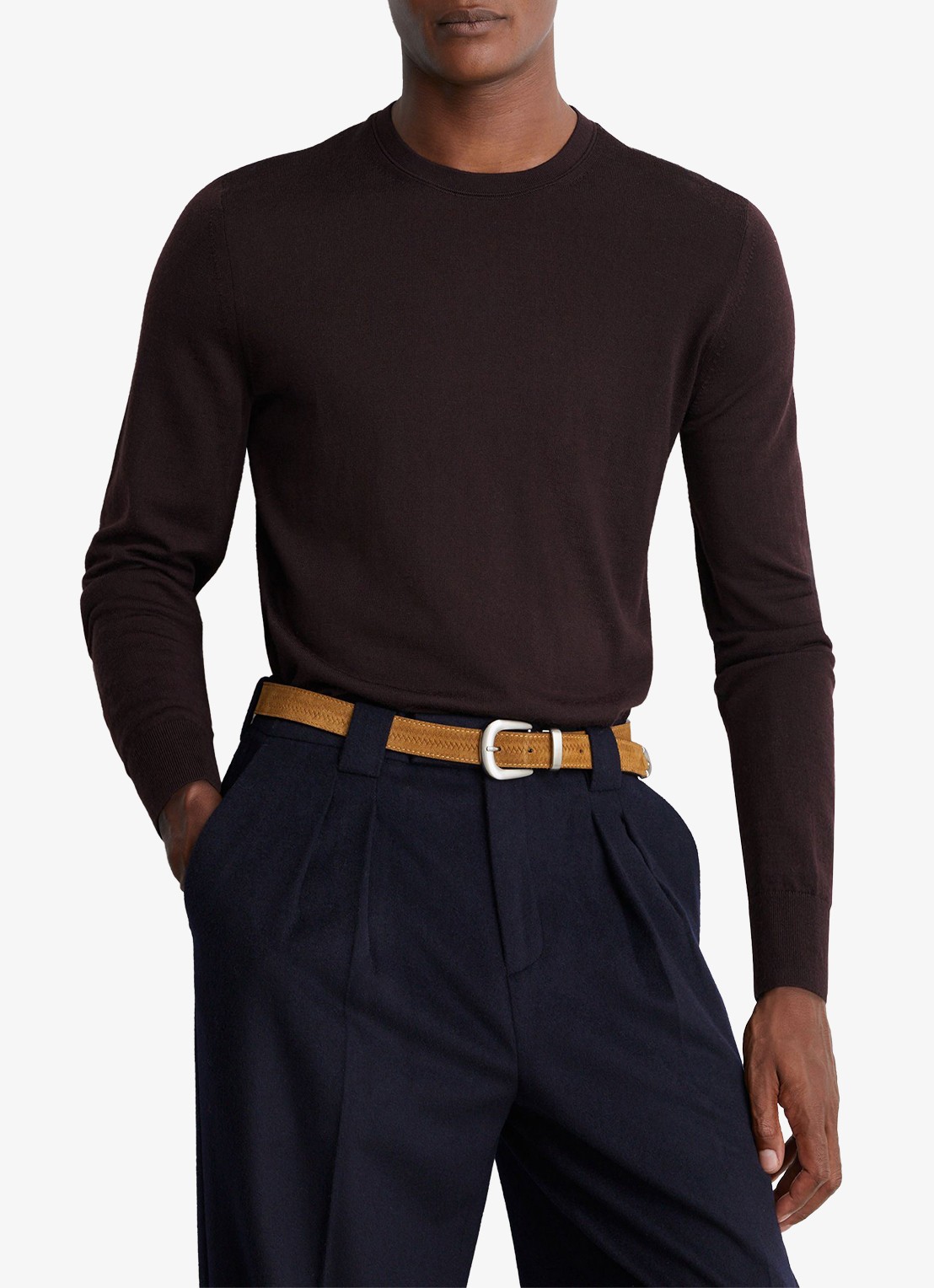 Reiss Wessex fijngebreide trui van merino wol - detail bordeauxrood