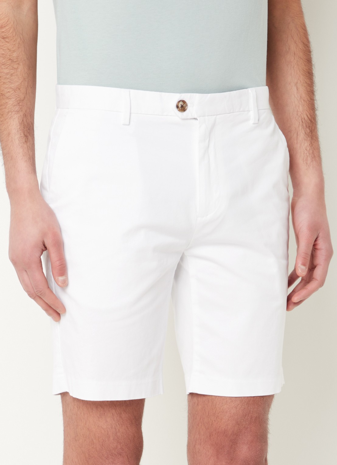 Reiss Wicket straight fit korte chino met steekzakken  - detail white / wit