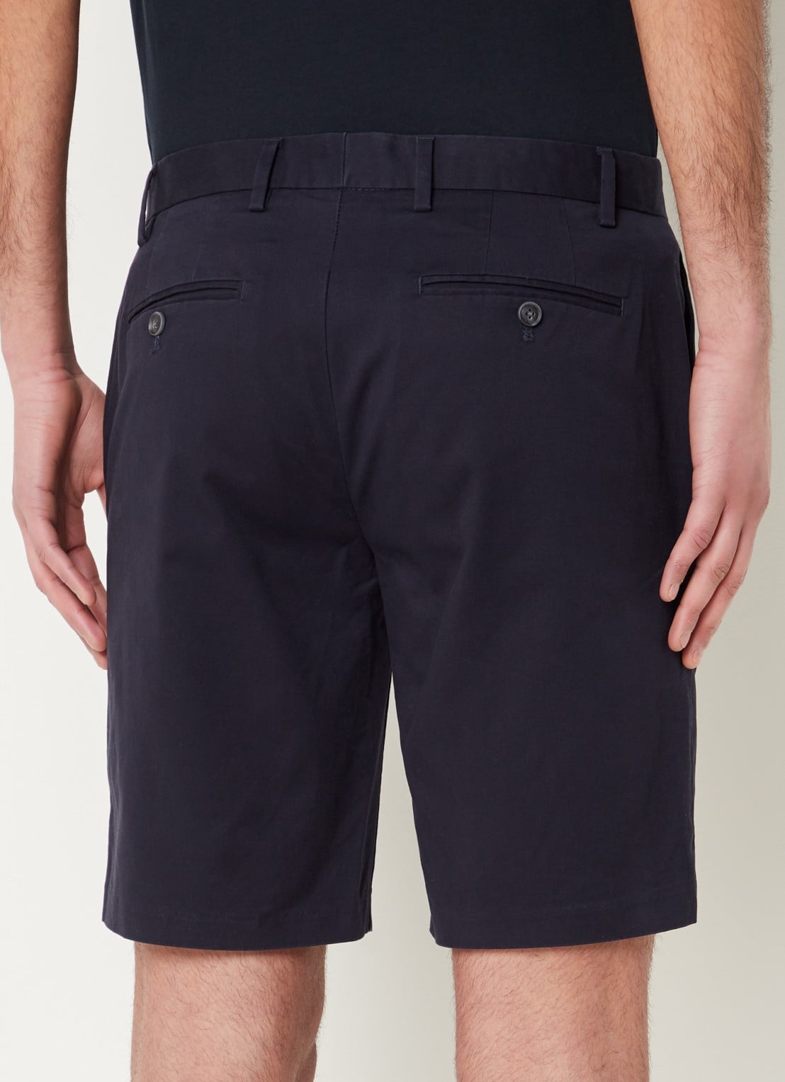 Reiss Wicket straight fit korte chino met steekzakken  - achterkant donkerblauw