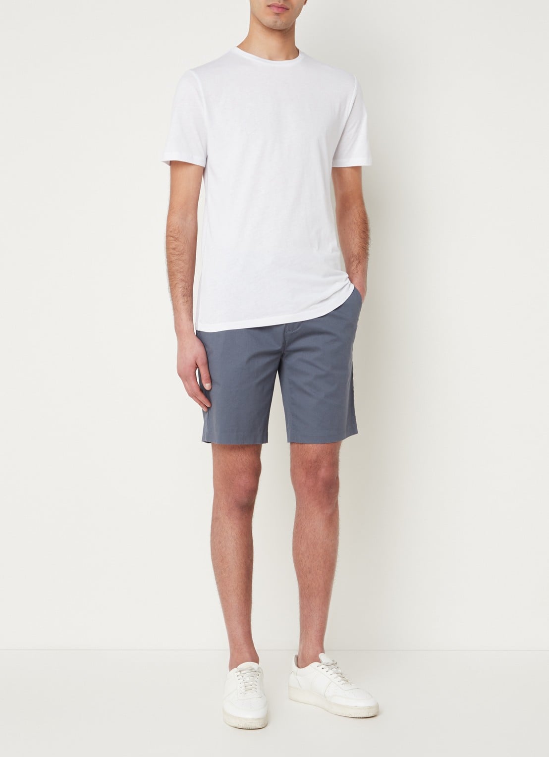 Reiss Wicket straight fit korte chino met steekzakken  - voorkant 3 staalblauw