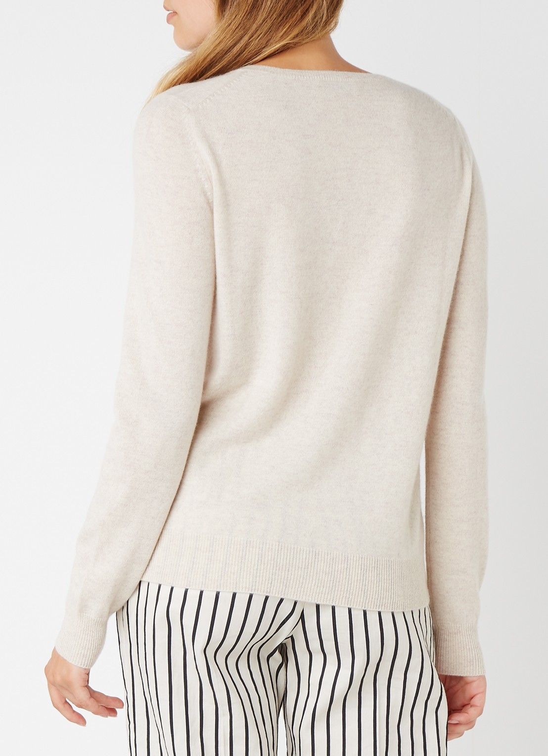 Repeat Fijngebreide pullover van kasjmier met V-hals - achterkant 3 beige
