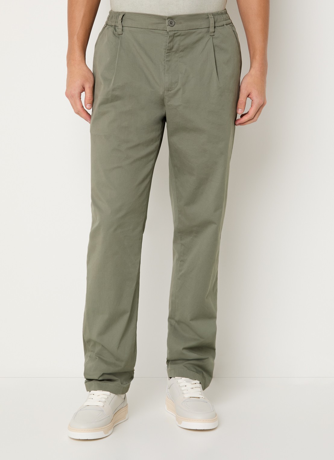 Replay Adhann tapered fit chino met steekzakken - detail 3 olijfgroen