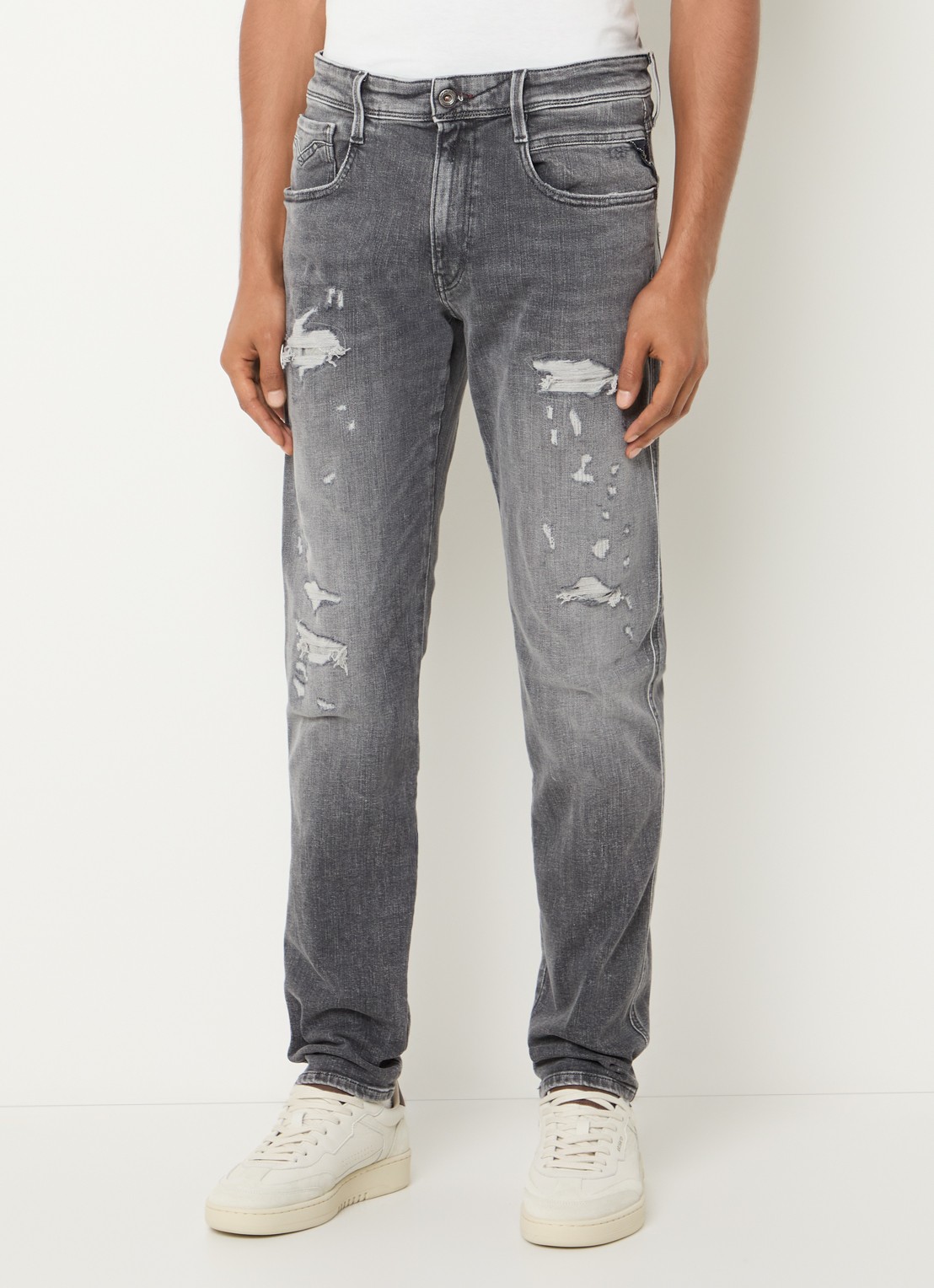 Replay Anbass slim fit jeans met destroyed afwerking - detail grijs