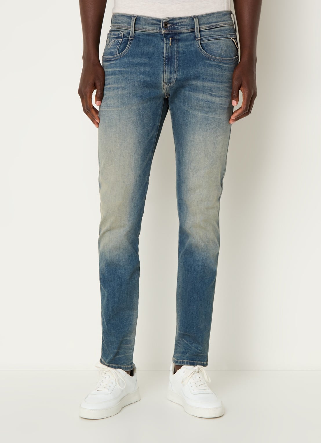 Replay Anbass slim fit jeans met steekzakken - detail 4 indigo