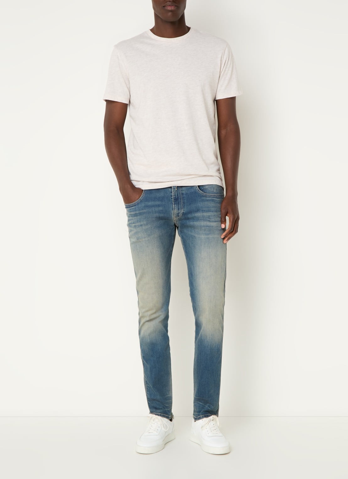 Replay Anbass slim fit jeans met steekzakken - voorkant 3 indigo