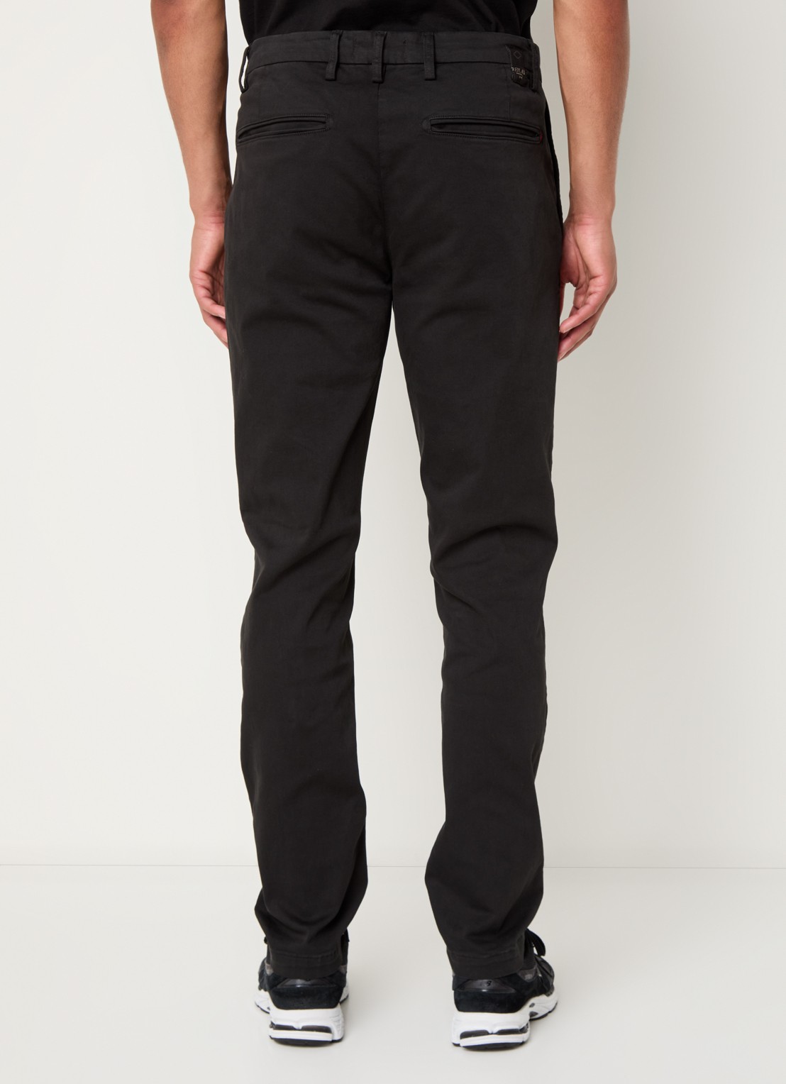 Replay Benni straight fit chino met steekzakken - achterkant zwart