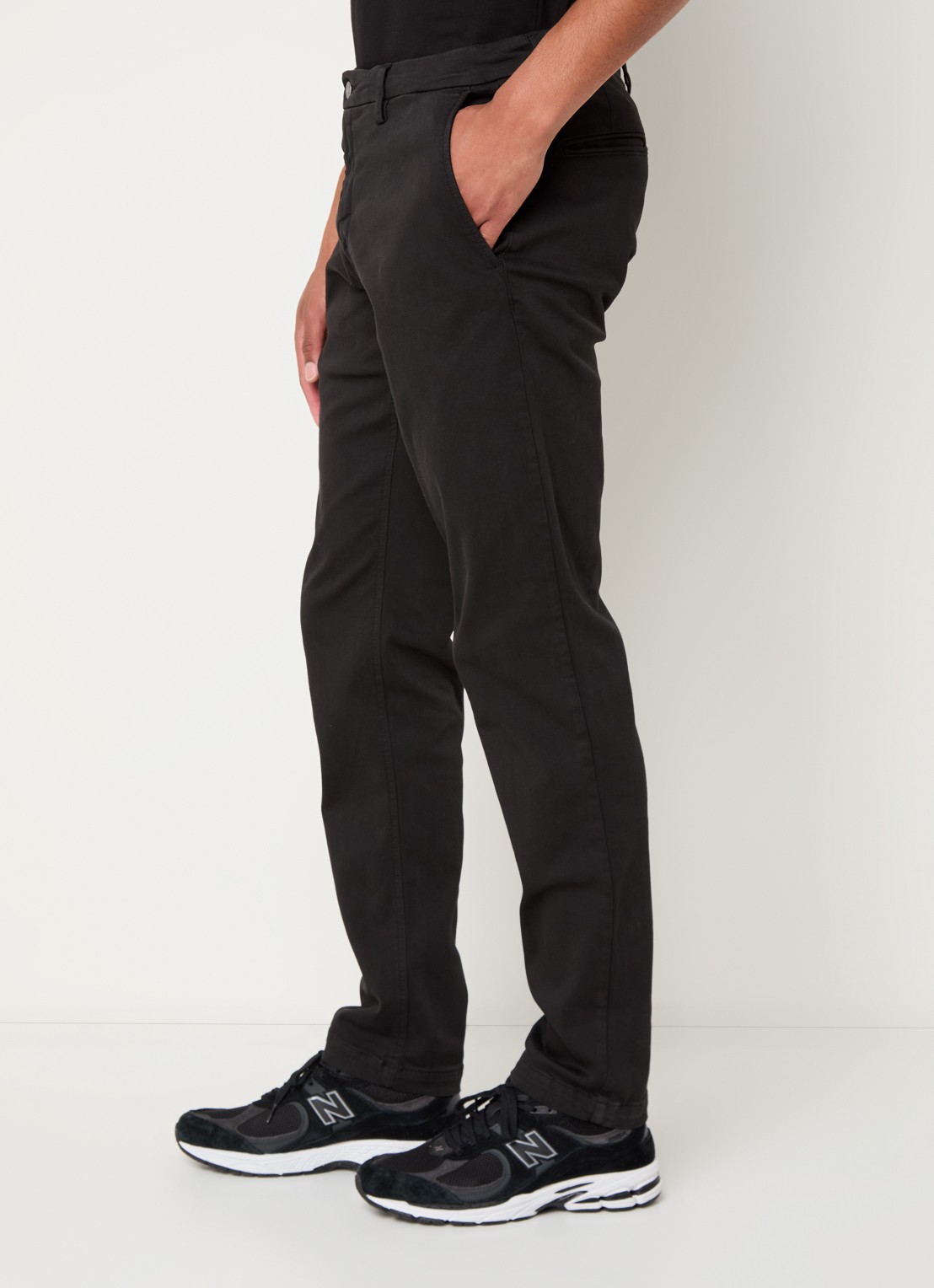 Replay Benni straight fit chino met steekzakken - detail 3 zwart