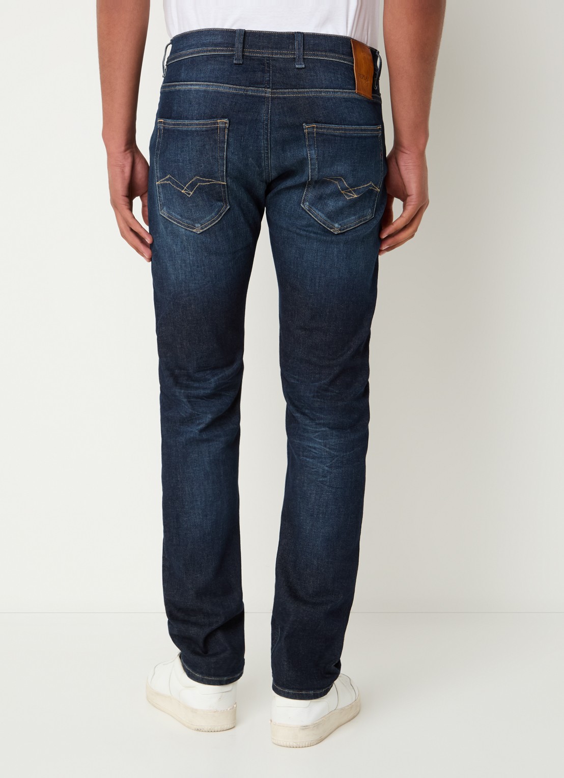 Replay Grover straight leg jeans met steekzakken - achterkant indigo