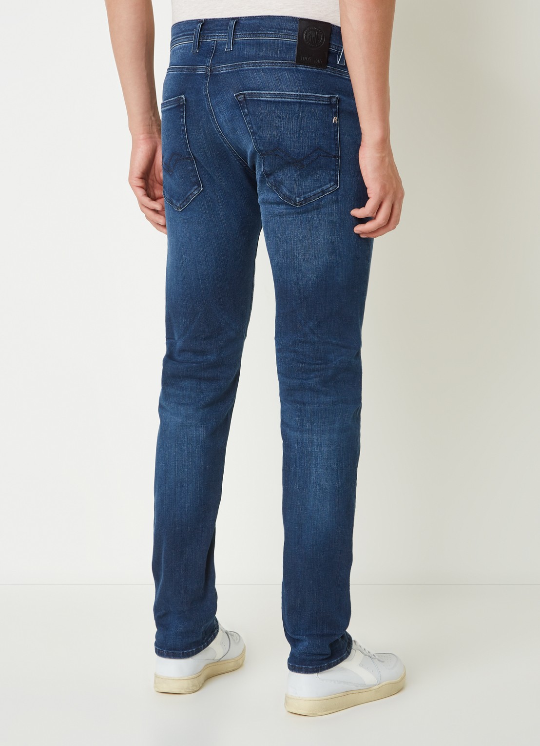 Replay Grover tapered fit jeans met stretch - achterkant indigo
