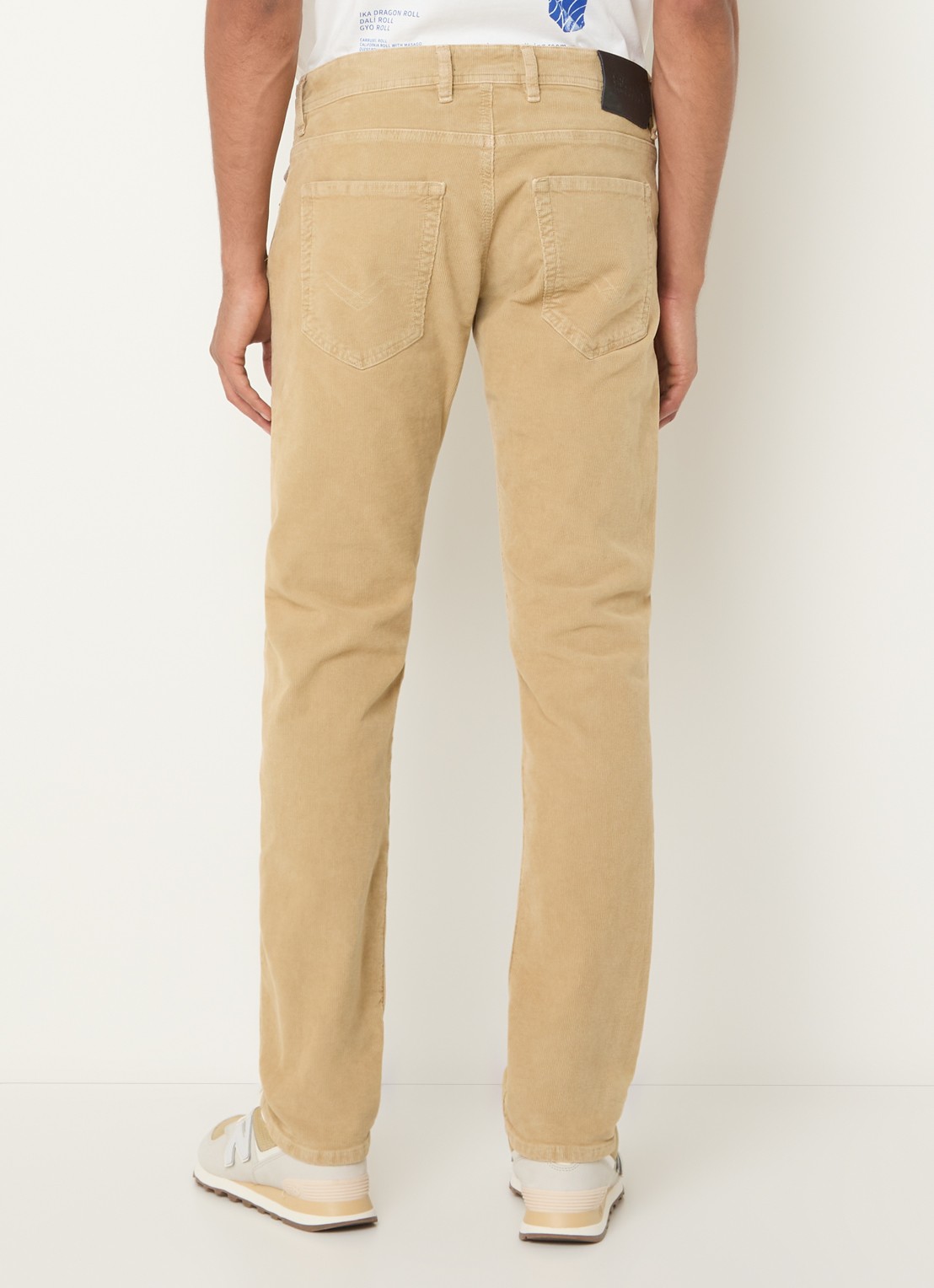 Replay Straight fit broek van corduroy met steekzakken - achterkant 5 beige