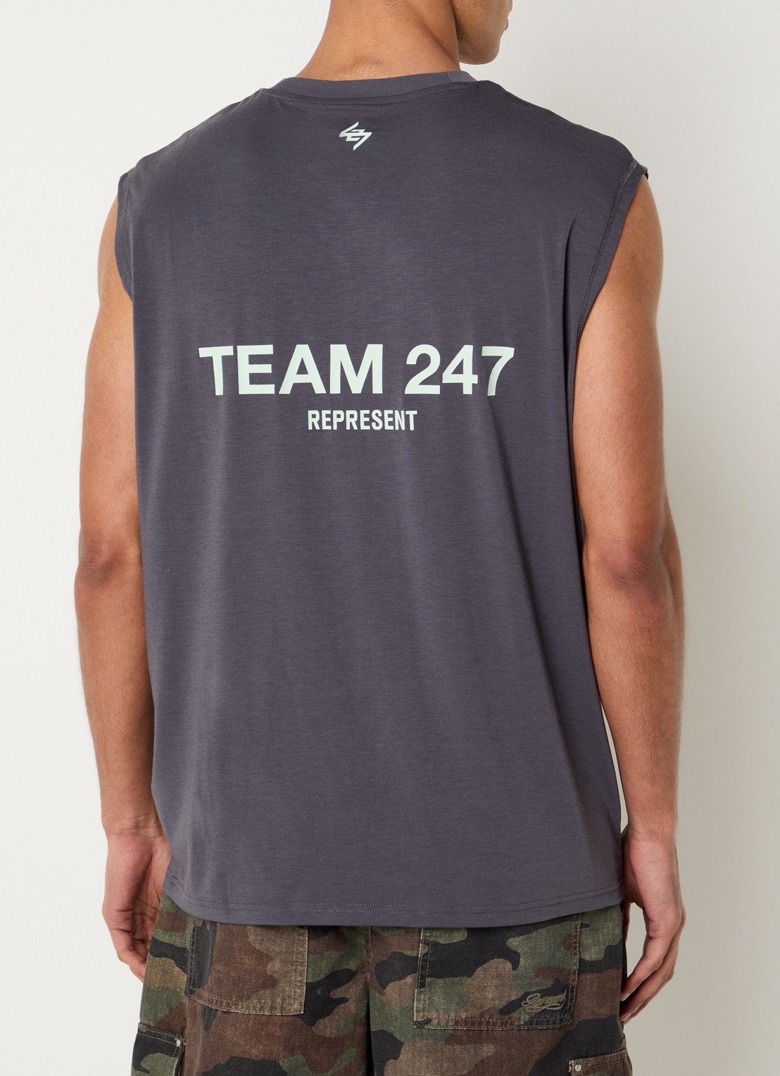 Represent 24/7 Team oversized tanktop met logo- en backprint - detail 4 middengrijs