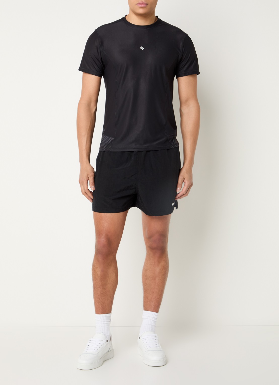 Represent 247 Hybrid trainings T-shirt met print - voorkant 2 zwart