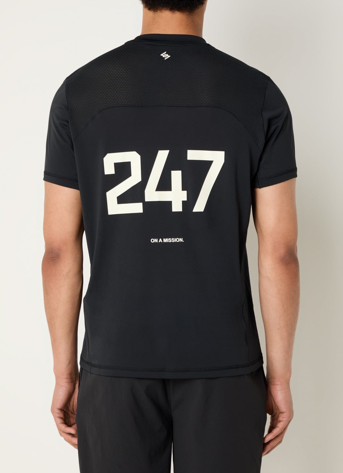 Represent 247 Numbers T-shirt met logo- en backprint - detail zwart
