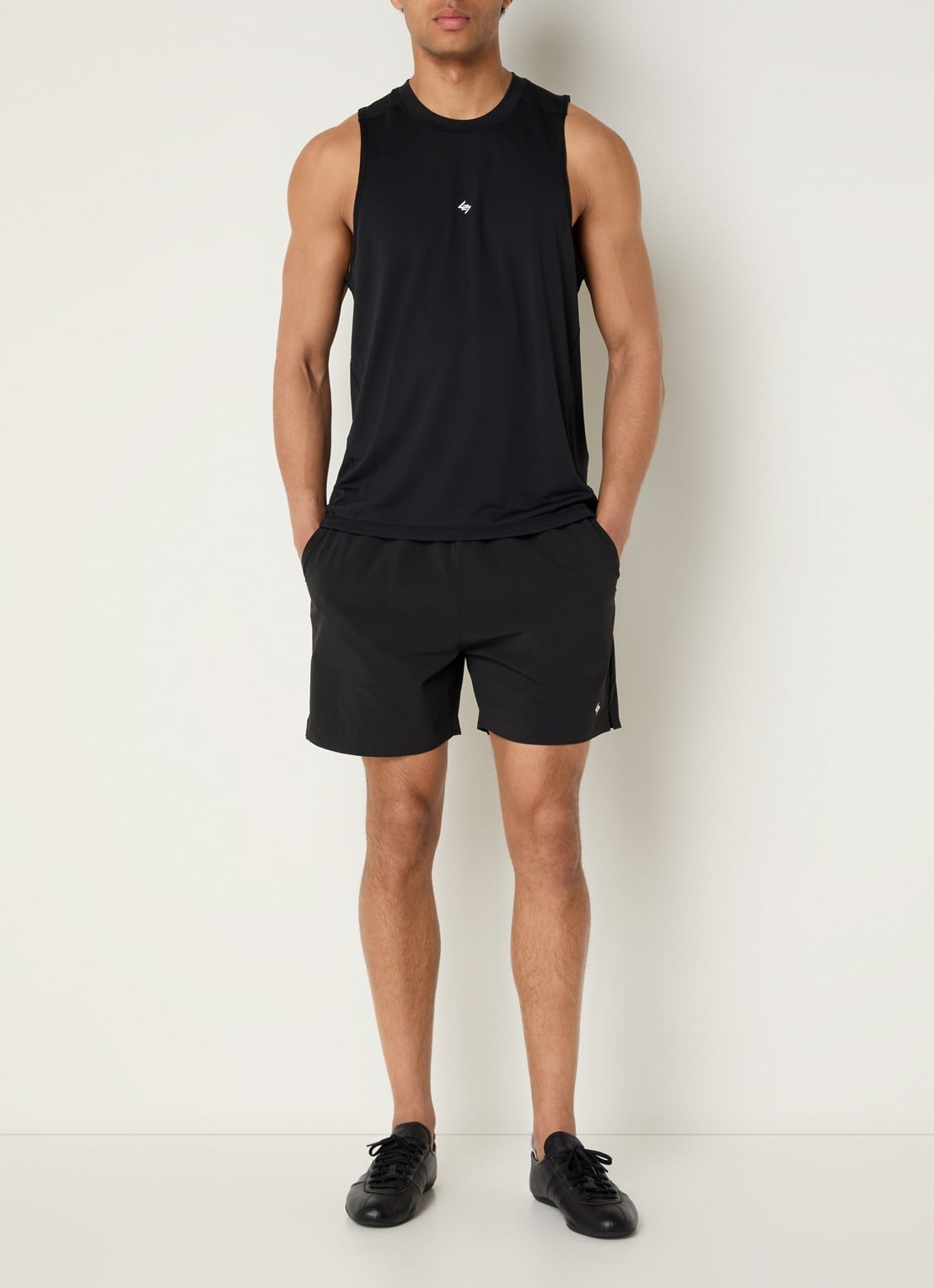 Represent 247 Numbers tanktop met logo- en backprint - voorkant 4 zwart