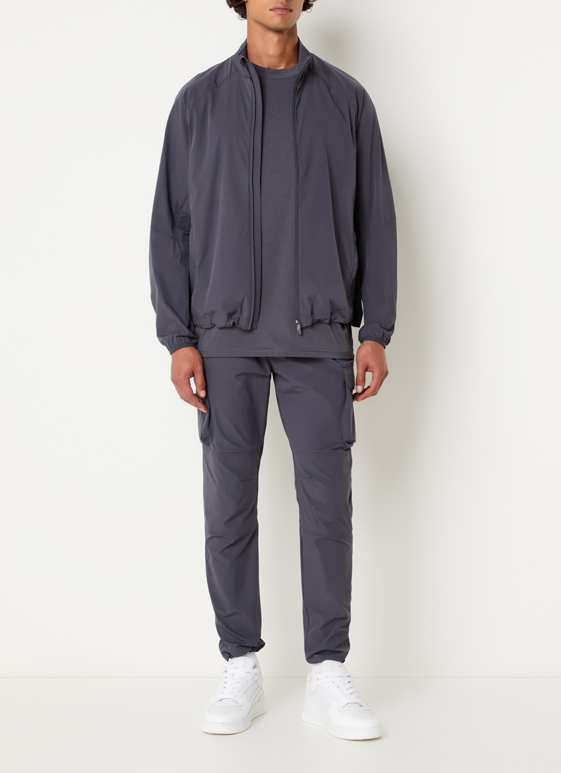 Represent 247 trackvest met ritszakken - voorkant 4 antraciet