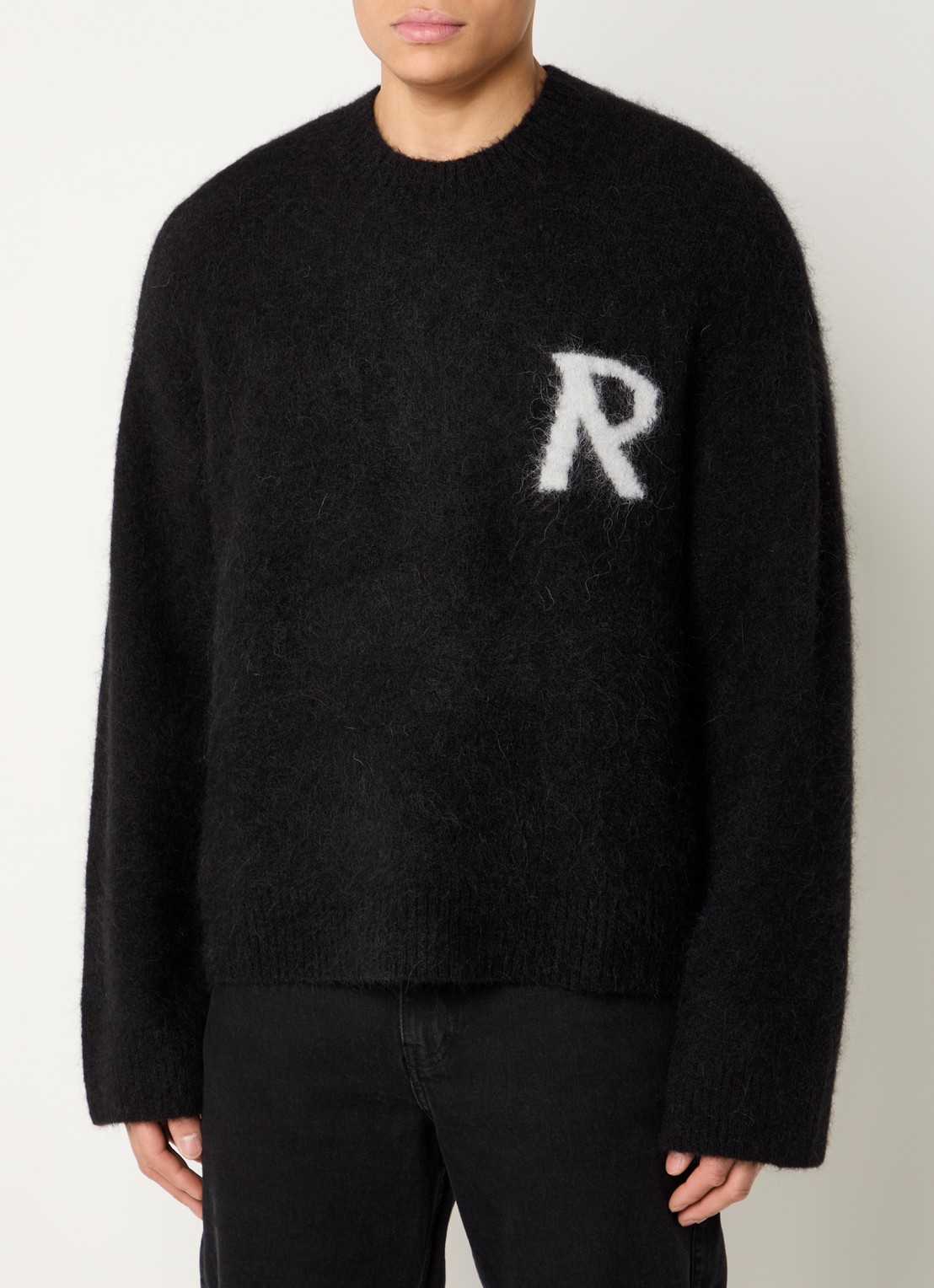 Represent Grofgebreide trui in alpaca wolblend met ingebreid logo - detail zwart