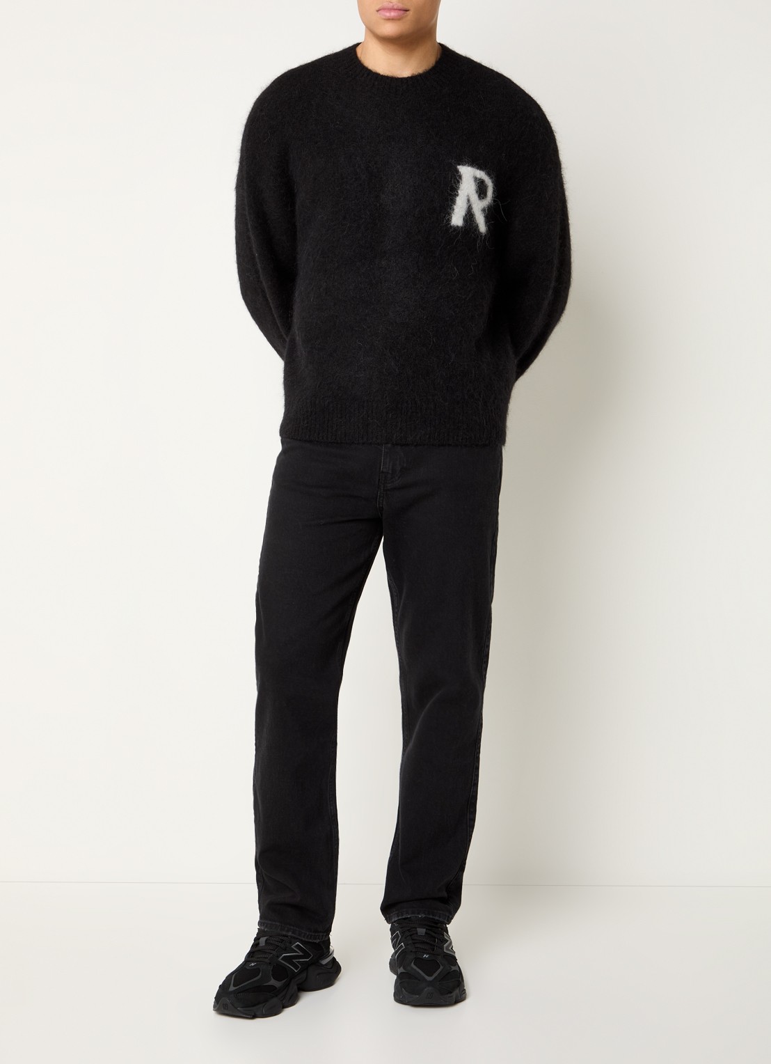 Represent Grofgebreide trui in alpaca wolblend met ingebreid logo - voorkant 3 zwart
