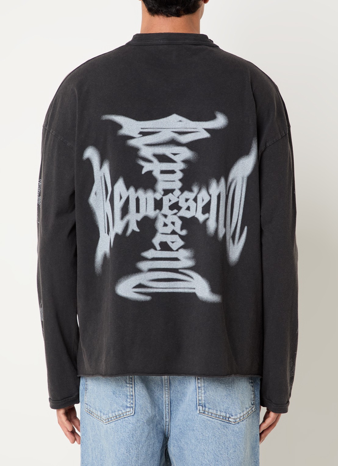 Represent MH longsleeve met logo- en backprint - detail zwart