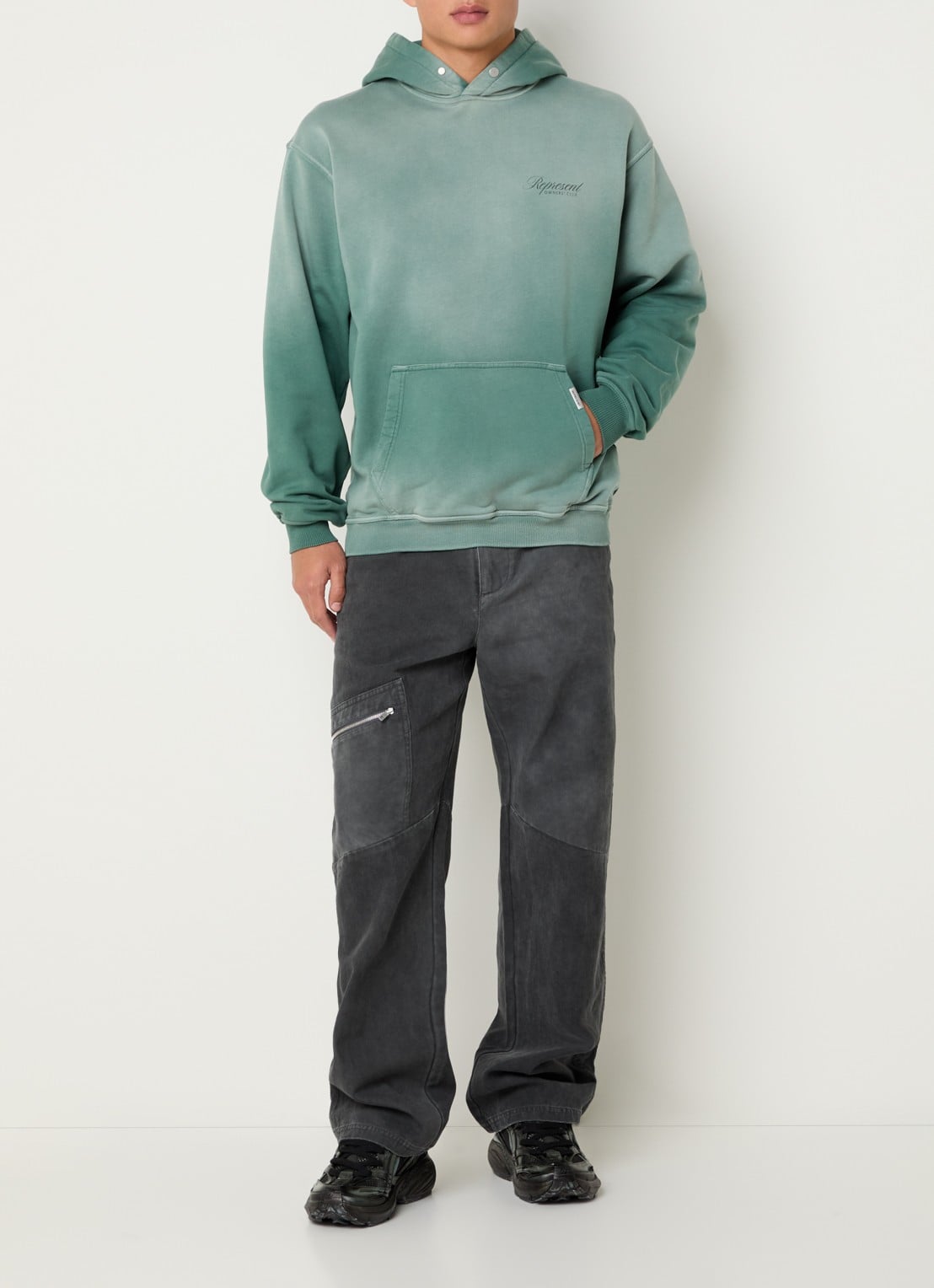 Represent Owners Club hoodie met logo- en backprint - voorkant 5 groen