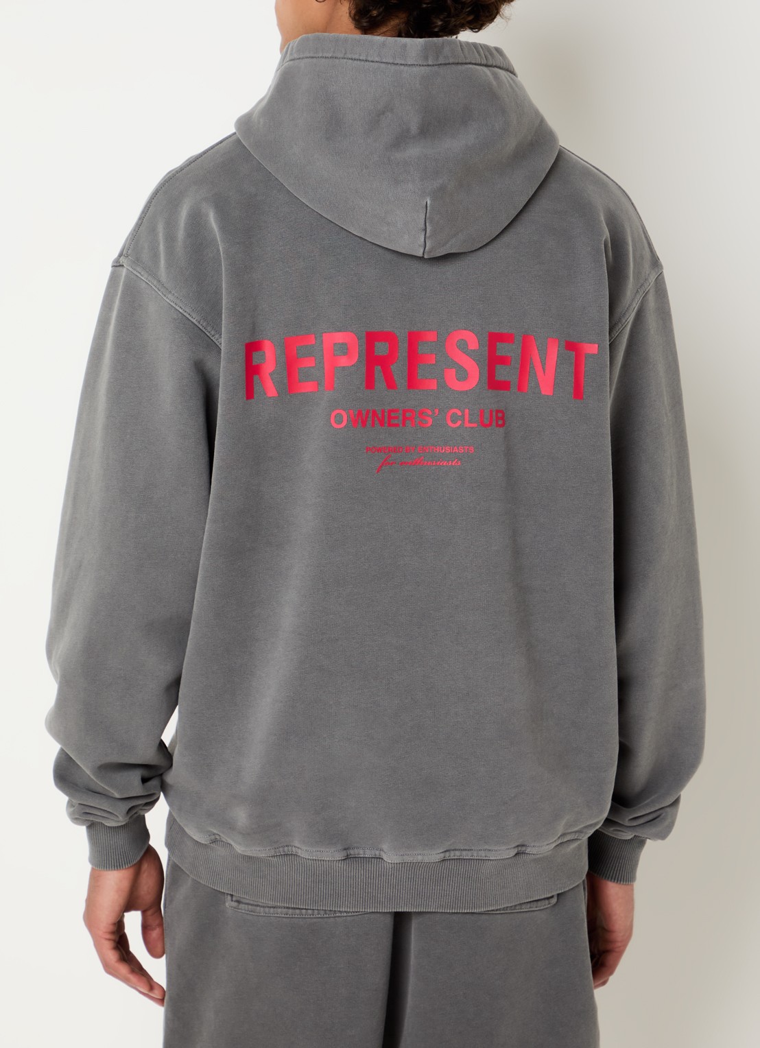 Represent Owners Club hoodie met logo- en backprint - detail 3 antraciet