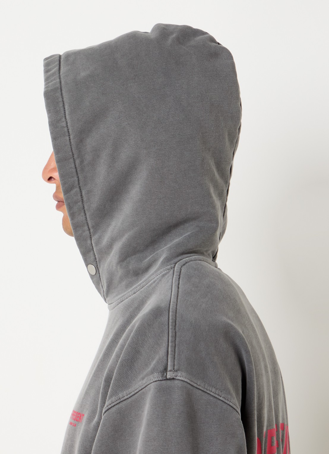 Represent Owners Club hoodie met logo- en backprint - detail 4 antraciet