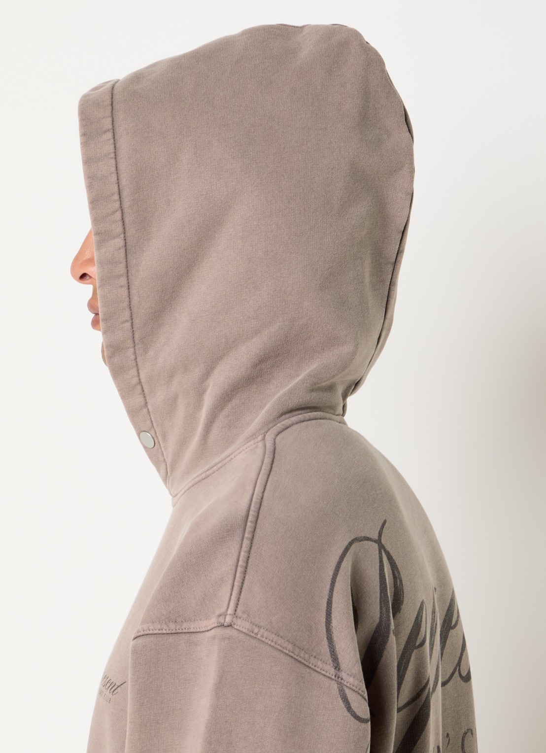 Represent Owners Club hoodie met logo- en backprint - detail 2 beige