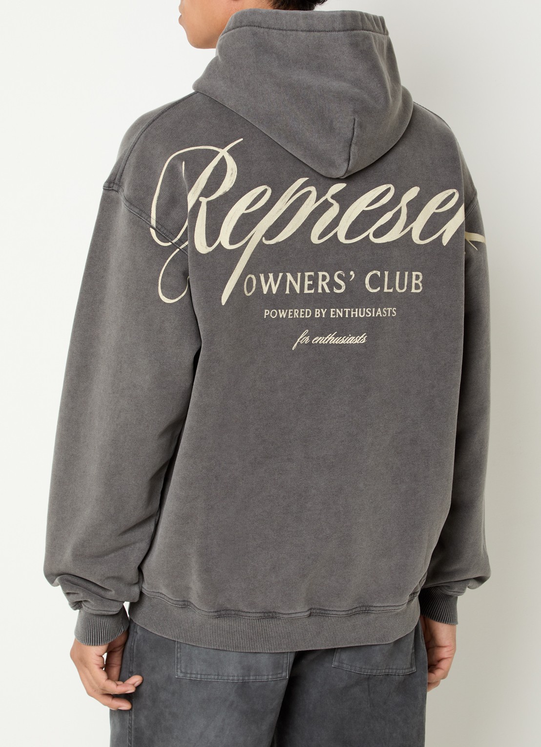 Represent Owners Club Script hoodie met logo- en backprint - achterkant donkergrijs